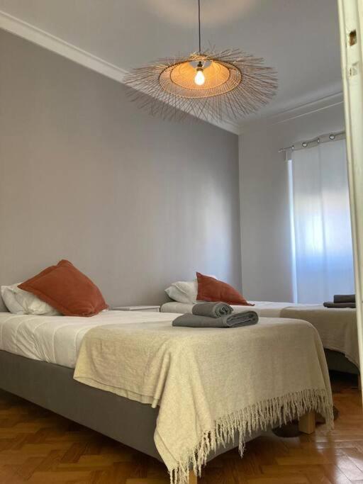 דירות ליסבון Apartamento Bem Localizado Para Familias & Amigos מראה חיצוני תמונה