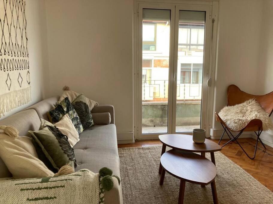 דירות ליסבון Apartamento Bem Localizado Para Familias & Amigos מראה חיצוני תמונה