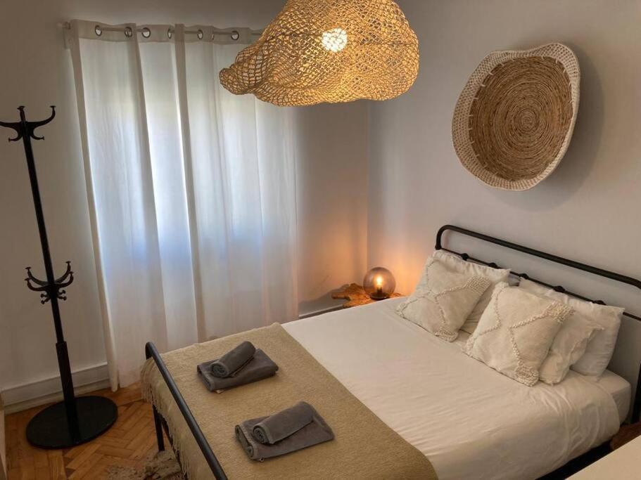 דירות ליסבון Apartamento Bem Localizado Para Familias & Amigos מראה חיצוני תמונה